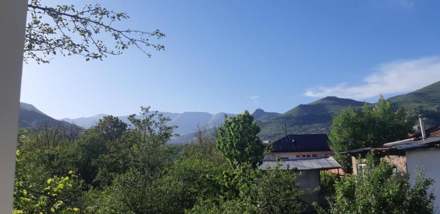 Center Hotel Goris Exterior foto